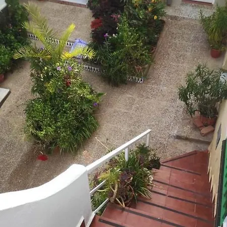Con Azotea Privada Parejas Y Familias Apartment